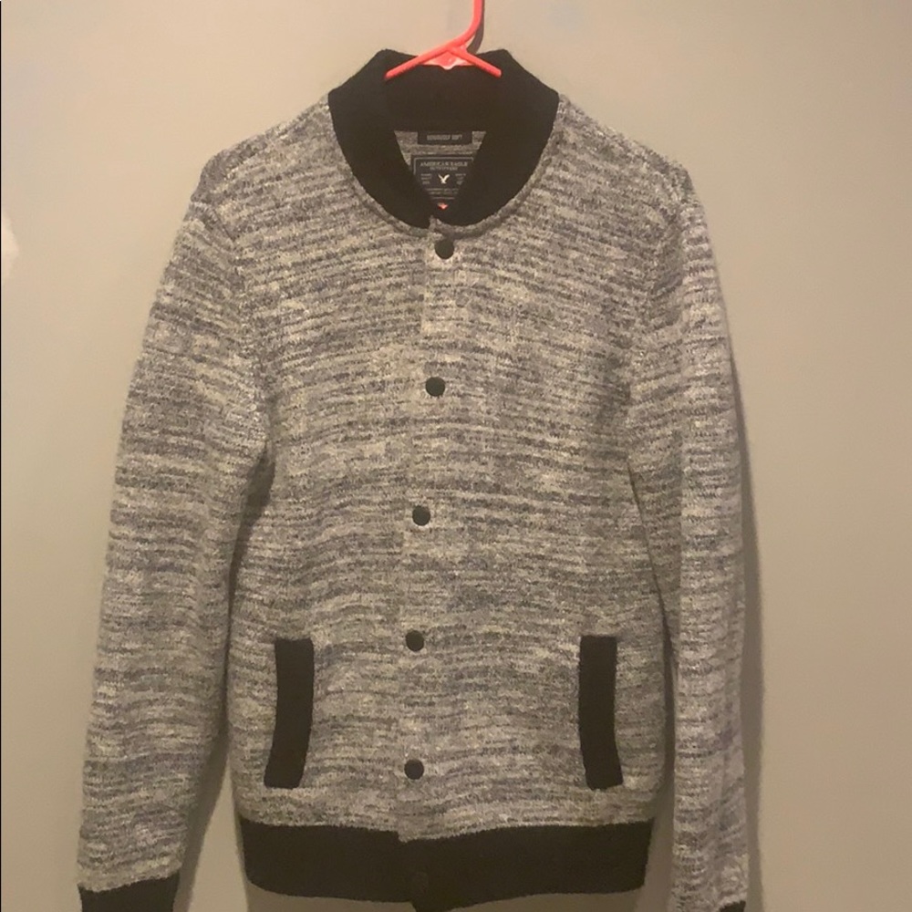 American eagle S small MENS button down sweater black grey